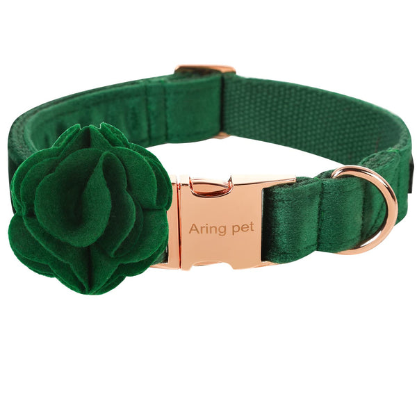 Velvet Dog Collar, Cute Christmas Dog Collar with Felt Flower, Adjustable Green Dog Collars Flower with Metal Buckle for Small Medium Large Dogs