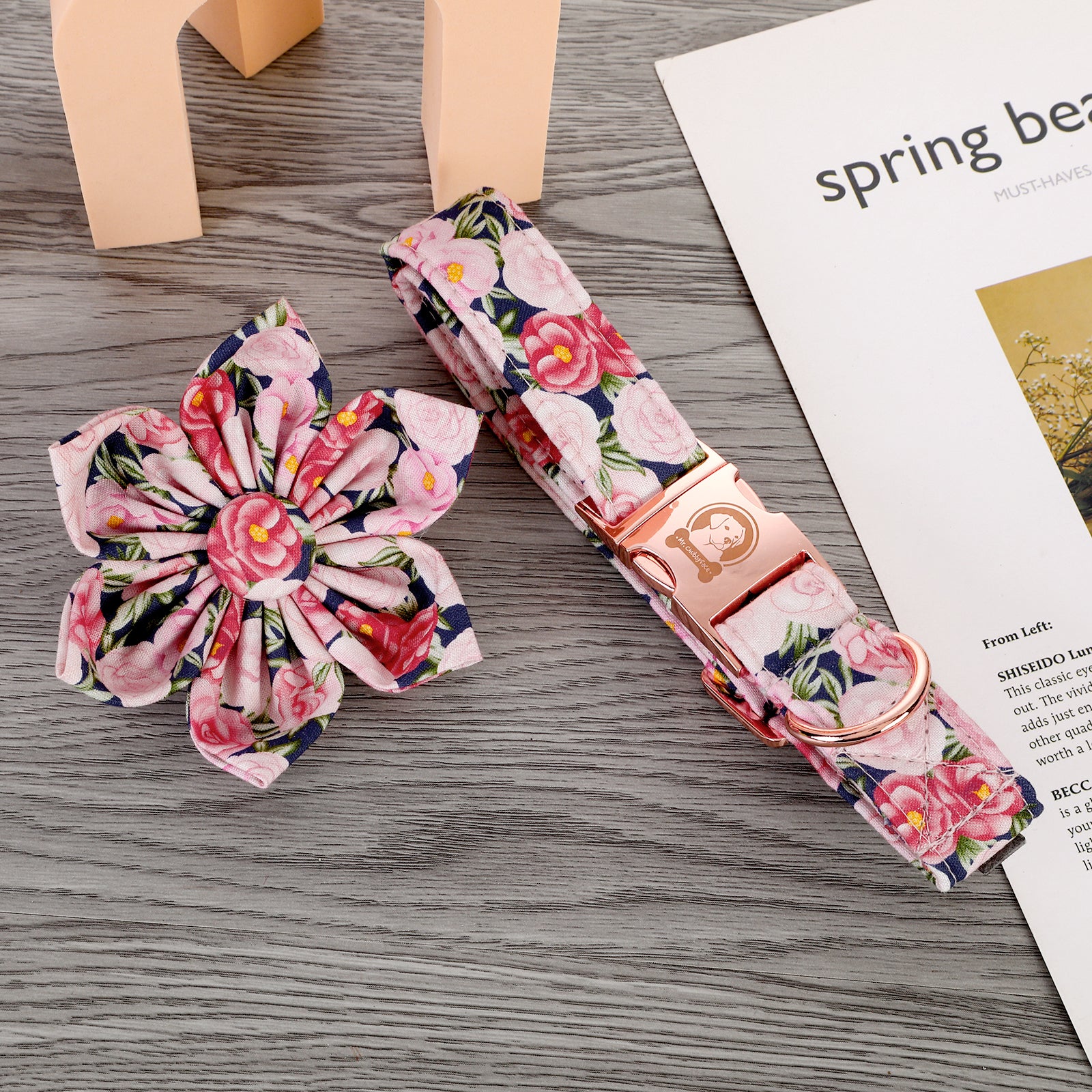 Dog Collar with Flower for Female Dog